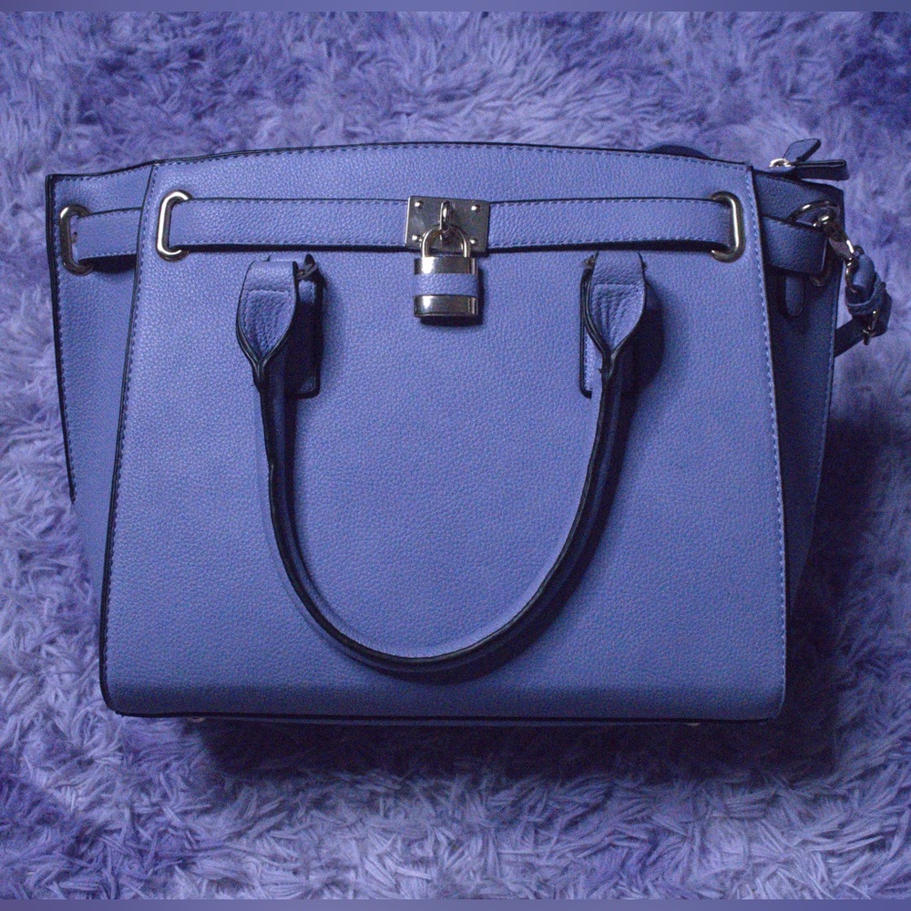 Large lavender tote with detachable strap